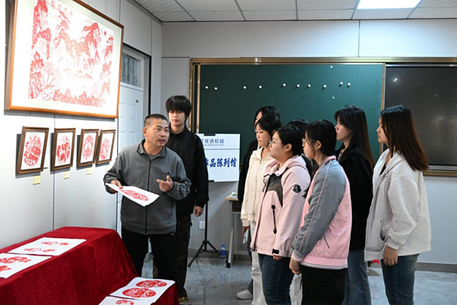 非遺之光耀白城職業技術學院，文化薪火永相傳——組織文化藝術交流活動的實踐與意義